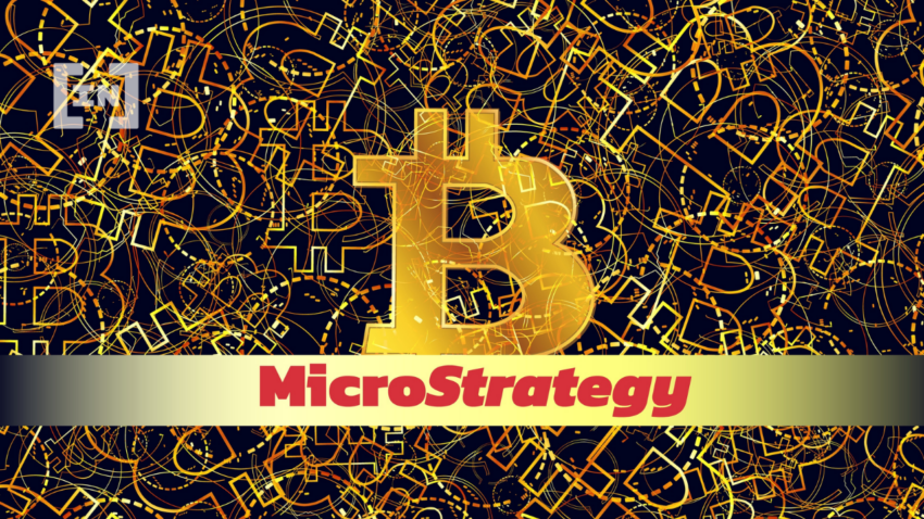 Lucro da MicroStrategy acompanha Bitcoin e desaba