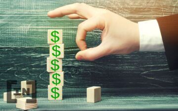 Saídas recordes de US$ 423 milhões levou a queda do mercado cripto